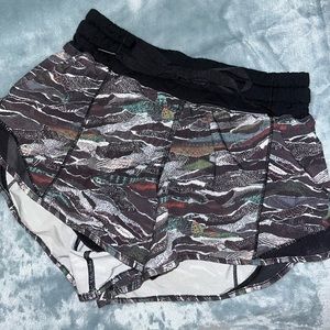 original lululemon hotty hot shorts